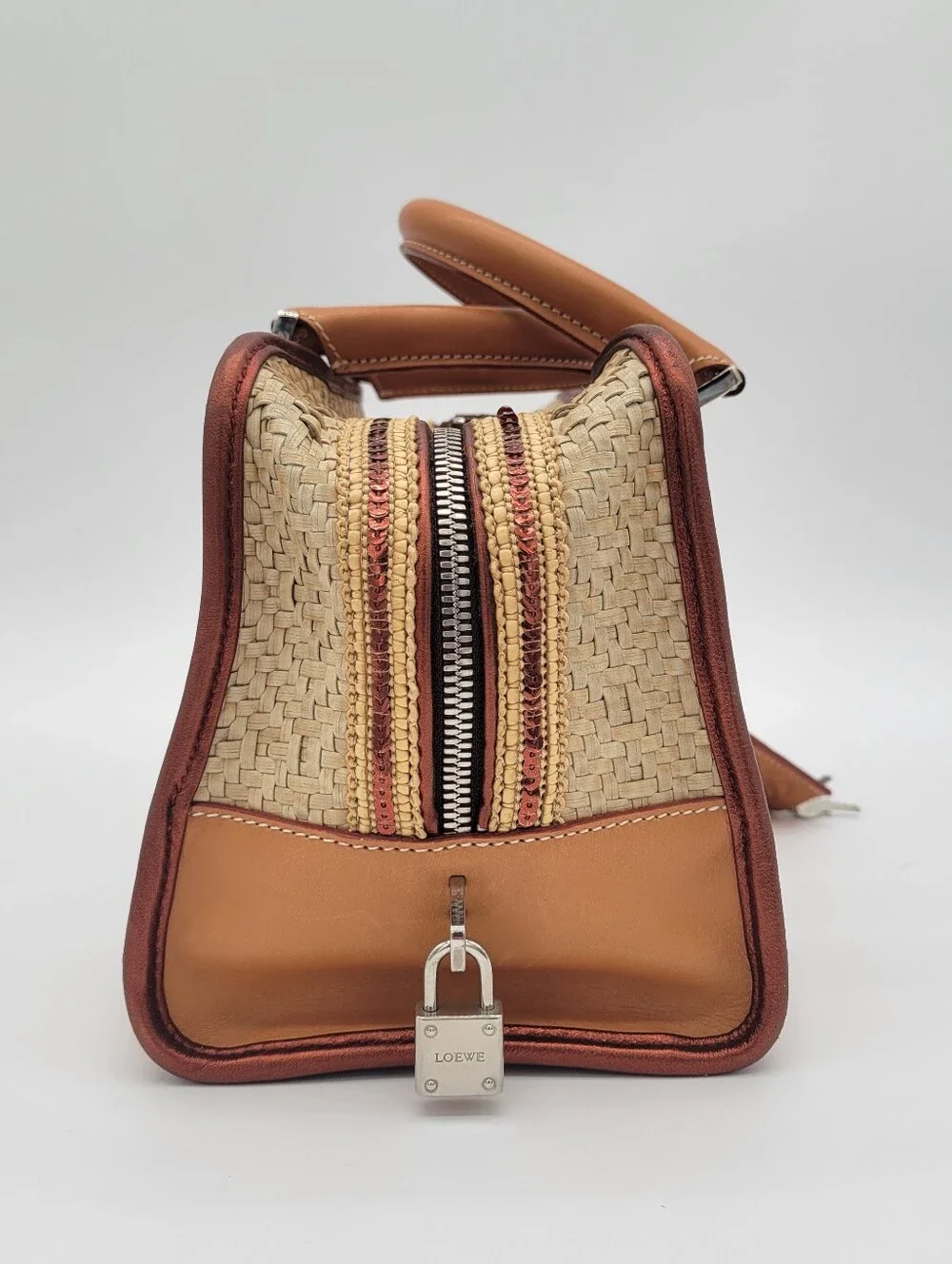 Loewe Raffia Amazona 28